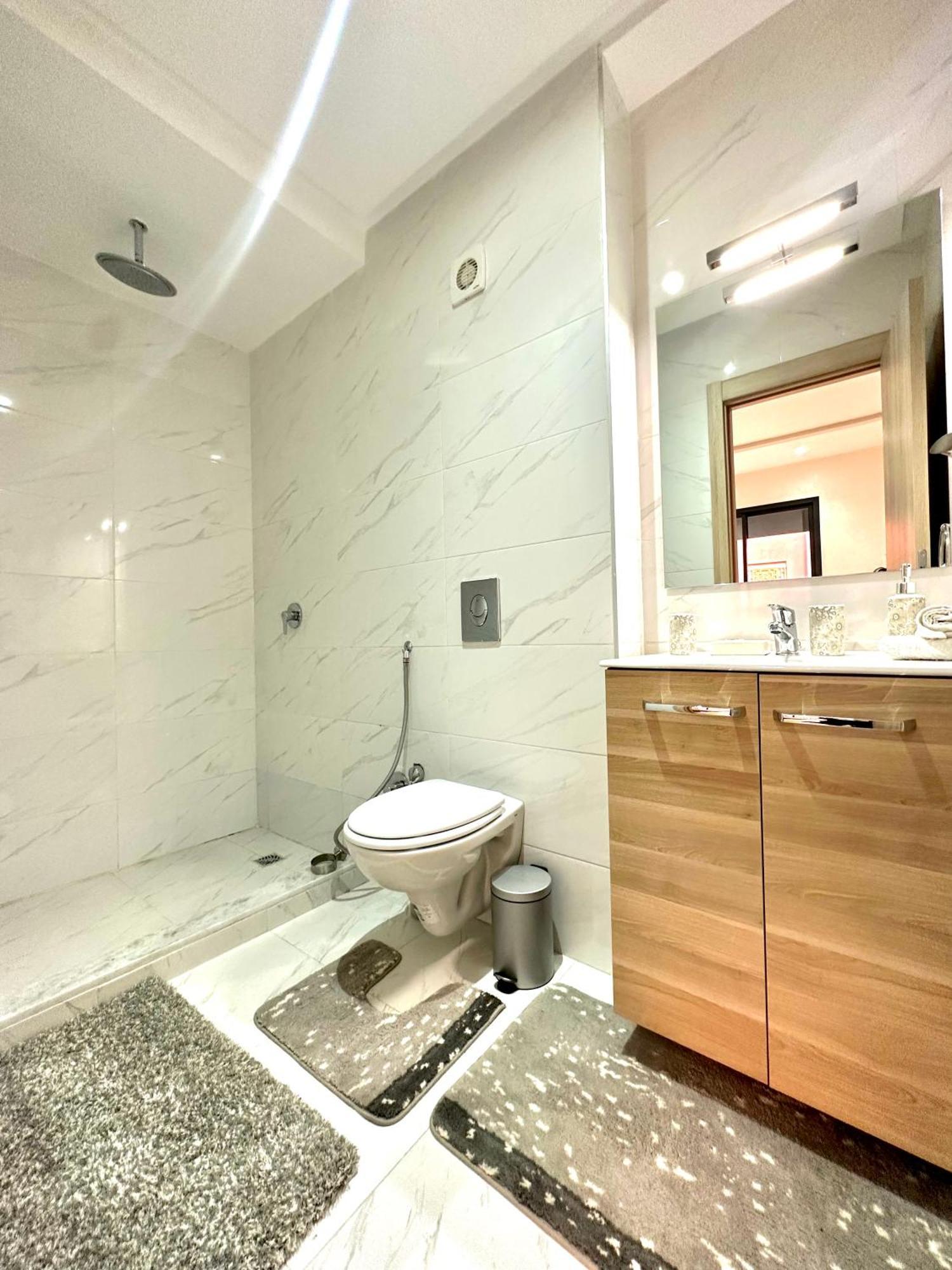 Condo In Marrakech With Pool Marrakesh Exteriör bild